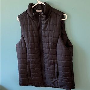 Bobbie Brooks ladies black  Quilted Vest